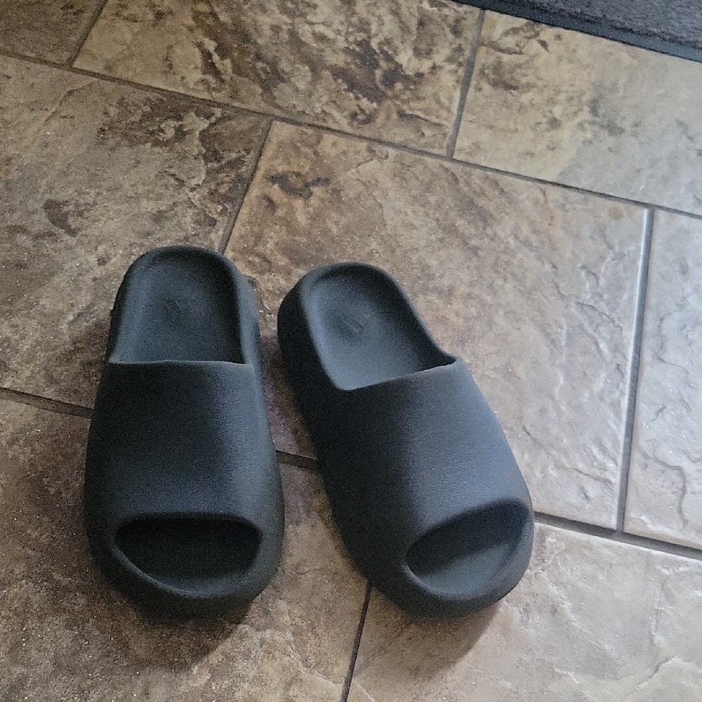 Yeezy Black Slide Sandals